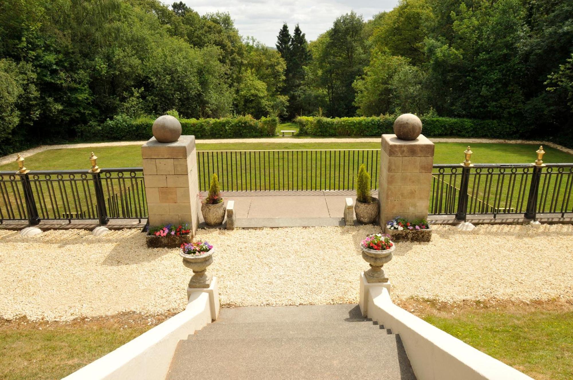 Southcrest Manor Hotel, Best Western Signature Collection Redditch Exterior foto